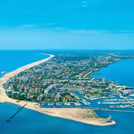 Erica-1 By Interhome Lignano Sabbiadoro